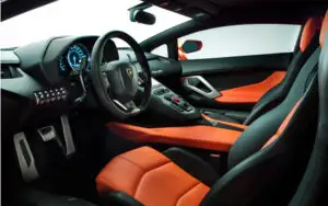Cum ia naştere un Lamborghini