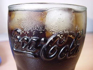 Cum să faci Coca-Cola acasă