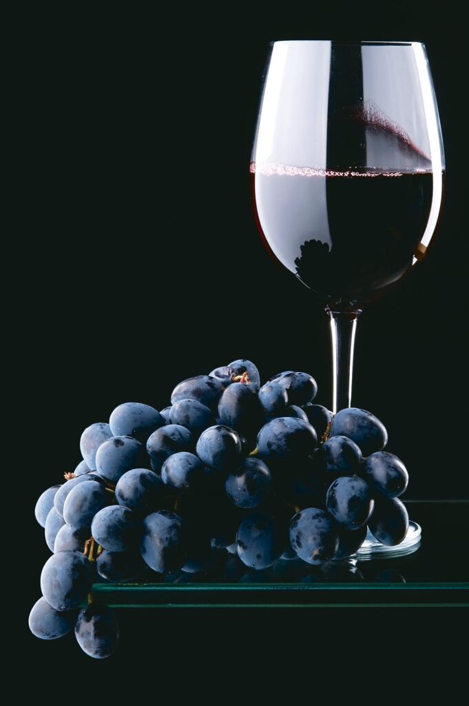 Reguli de bună purtare cu vinul