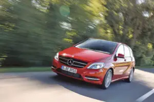 Mercedes-Benz aduce ambianța premium în clasa monovolumelor