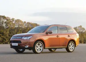 Outlander, un Mitsubishi pentru toată familia și toate drumurile
