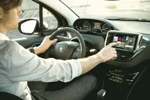 Peugeot 208: în căutarea gloriei pierdute