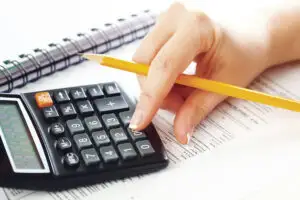 Cele mai bune soluţii de finanţare a achiziţiei unei maşini