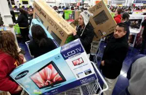 Adevăratul Black Friday! Locul unde televizoarele LED de 81 cm se vând cu 320 de lei