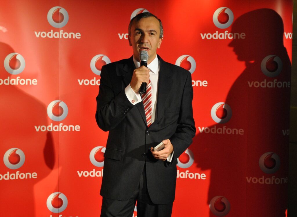Mihai Ghyka pleacă de la Vodafone