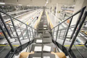 În culisele împărăției coletelor din Köln