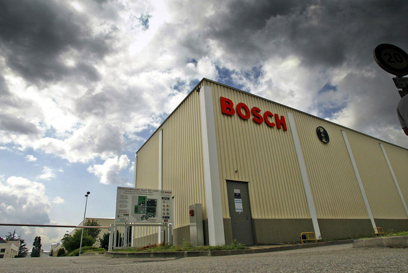 Semnarea contractului cu Bosch pe ultima sută metri. Vezi ce prevede investiţia VIDEO
