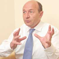 Băsescu: „Activarea clauzei ar fi un dezastru”