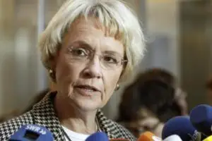 DEUTSCHE WELLE: „Educaţia din România zace în sărăcie”