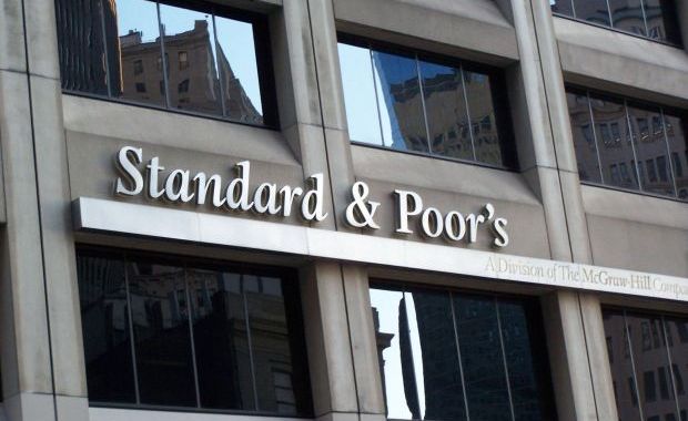 Standard & Poor’s confirmă ratingurile României în valută la ‘BB plus/B’, cu perspectivă stabilă