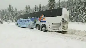 Turişti români, înzăpeziţi în Bulgaria