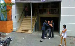 Ce imagini mai capturează maşinile Google