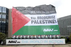 UE îndeamnă la o soluţie „constructivă” în problema unui stat palestinian