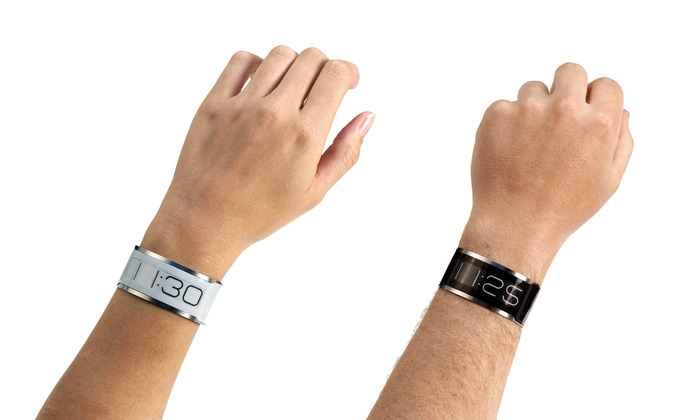 CES 2013: Iată cel mai subţire ceas de mână din lume!