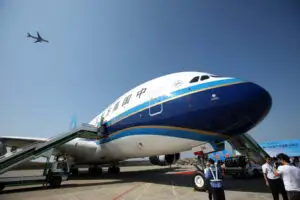 Primul Superjumbo A380 al chinezilor s-a stricat