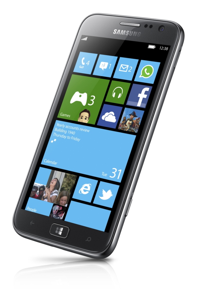 ATIV S, primul smartphone Samsung cu Windows 8