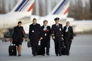 Avertizare MAE pentru cei care vor să călătorească în Franța