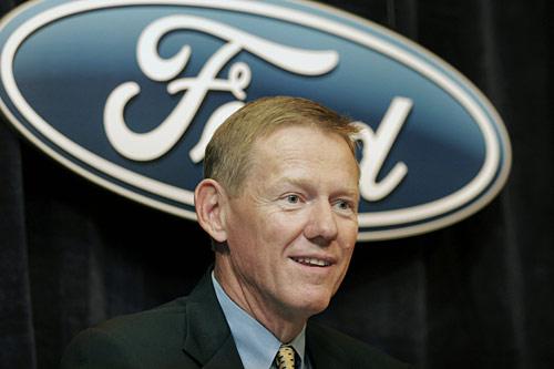 Directorul Ford, recompensat cu 34,5 mil. dolari pentru relansarea companiei