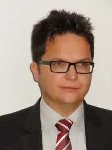 Un nou vicepreședinte are grijă de creditele Volksbank