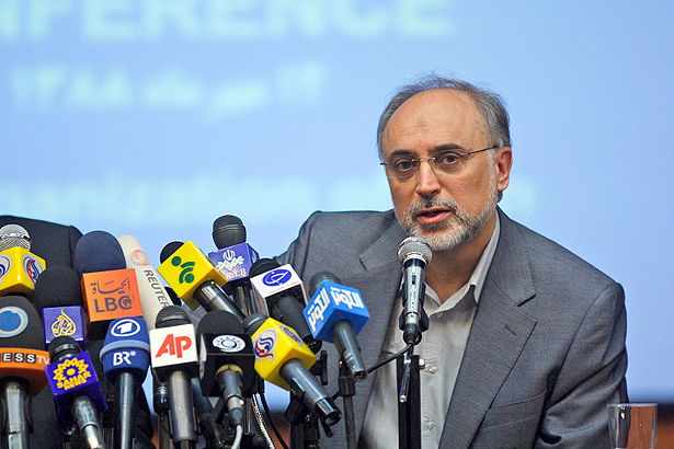 Ministrul iranian de externe:”Dorim pace şi linişte în regiune”