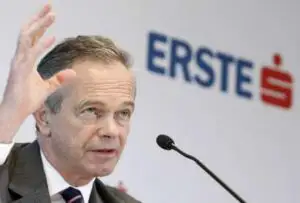 Treichl despre eventuale derapaje electorale în 2012: Sper ca economia să își revină suficient