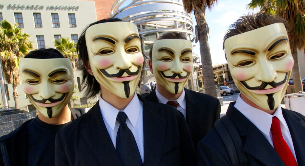 Anonymous a declarat război Chinei