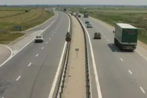 Panglicile se îndepărtează de autostrăzile în lucru