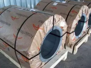 Oficialii de la Bruxelles se roagă de ArcelorMittal să amâne închiderea uzinelor