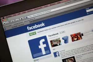 Facebook introduce reclamele video