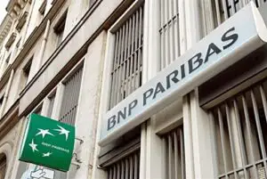Cea mai mare bancă din Franţa se extinde în China