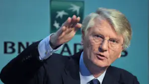 Şeful BNP Paribas neagă negocierile cu fondul de investiţii din Qatar