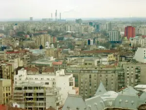 Preţul locuinţelor a înregistrat luna trecută cea mai mare scădere din acest an