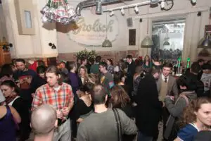 Grolsch transformă fosta tipografie Energiea într-un pub neconvenţional