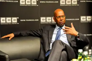 Robert Collymore, CEO Safaricom: „Kenienii au mai multă încredere în noi decât în Biserică”