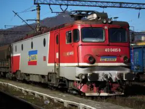 UPDATE: CFR Marfă trebuie să renunțe la 2.500 de angajați, conform angajamentului față de FMI