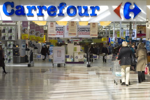 Anunț important pentru clienţii Carrefour! Decizie importantă a retailerului francez