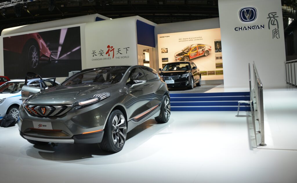 Singurul producător chinez prezent la Frankfurt Motor Show se extinde în Rusia