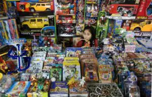 Urmăriţi penal pentru afaceri ilegale cu chinezării de 60 de milioane de dolari