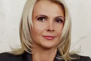 Decizia Curţii Constituţionale privind contribuţia de sănătate a pensionarilor se aplică în maximum 45 de zile