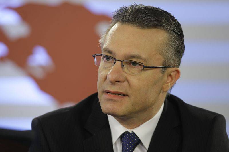 Cristian Diaconescu, fost consilier prezidențial: Șantajul politic este inadmisibil, prelungirea stării de urgență este obligatorie!