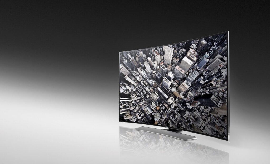 CES 2014: Cum arată televizoarele curbate 4K de la Samsung