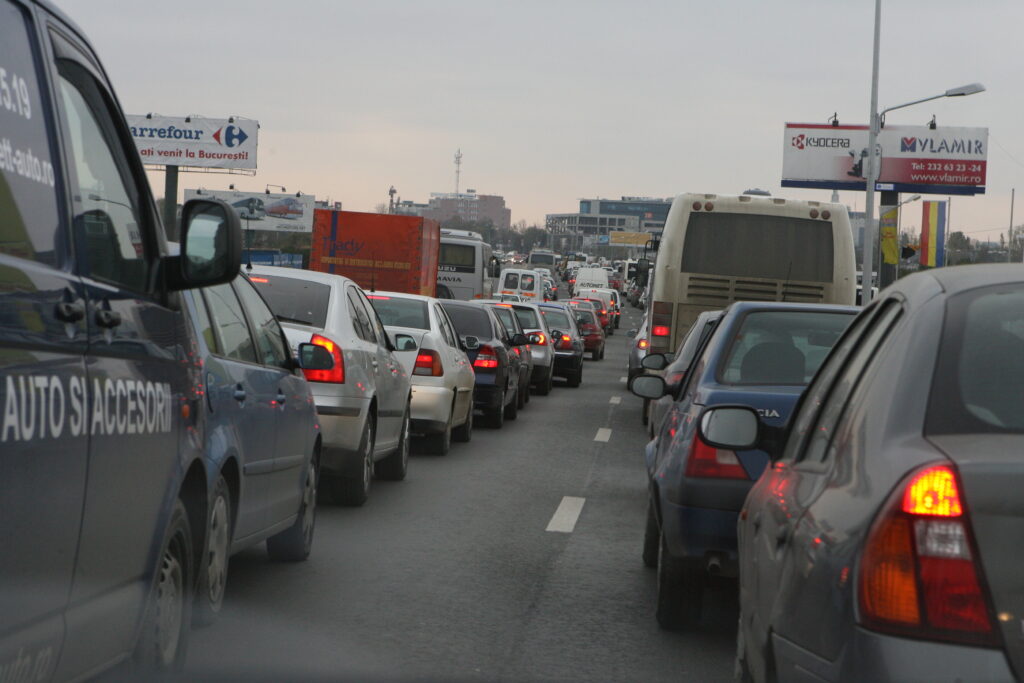 Traficul pe DN1, îngreunat de lucrările la Autostrada București-Ploiești