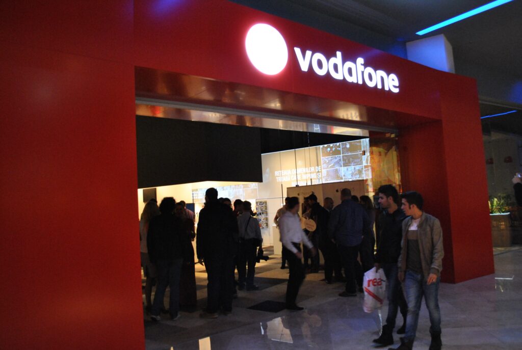 Vodafone a lansat iPhone 5. Iñaki Berroeta: „Vom vinde mii de unităţi până la finele anului”