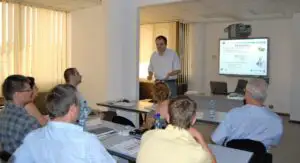 Cum faci rost de 10.000 de euro să porneşti propria afacere