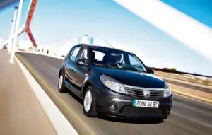 Dacia, mai populară decât Toyota şi Nissan în Franţa