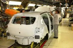 UPDATE Protestul de la Automobile Dacia continuă