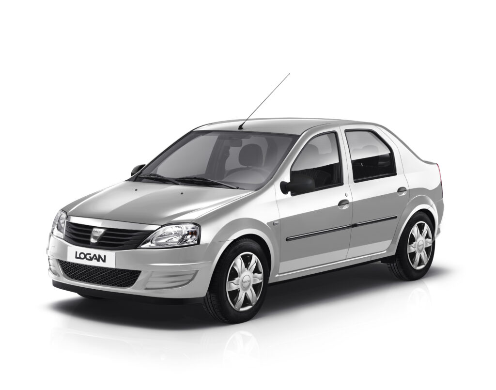 Dacia Logan, locul secund în clasamentul „legende pe roți”, secțiunea 2000-2010