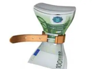 Grecia: Deficitul bugetar a scăzut la 330 milioane de euro în primele patru luni din 2013