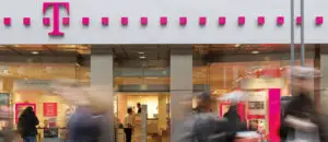 Diviziile Deutsche Telekom din Marea Britanie şi Olanda ar putea fi vândute