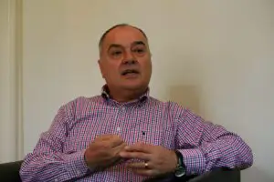 Doru Lionăchescu: Din afara României se vedeau şanse mari să pice Guvernul